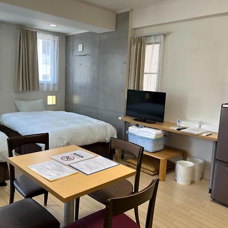 Across Omoromachi Naha Aparthotel Exterior foto