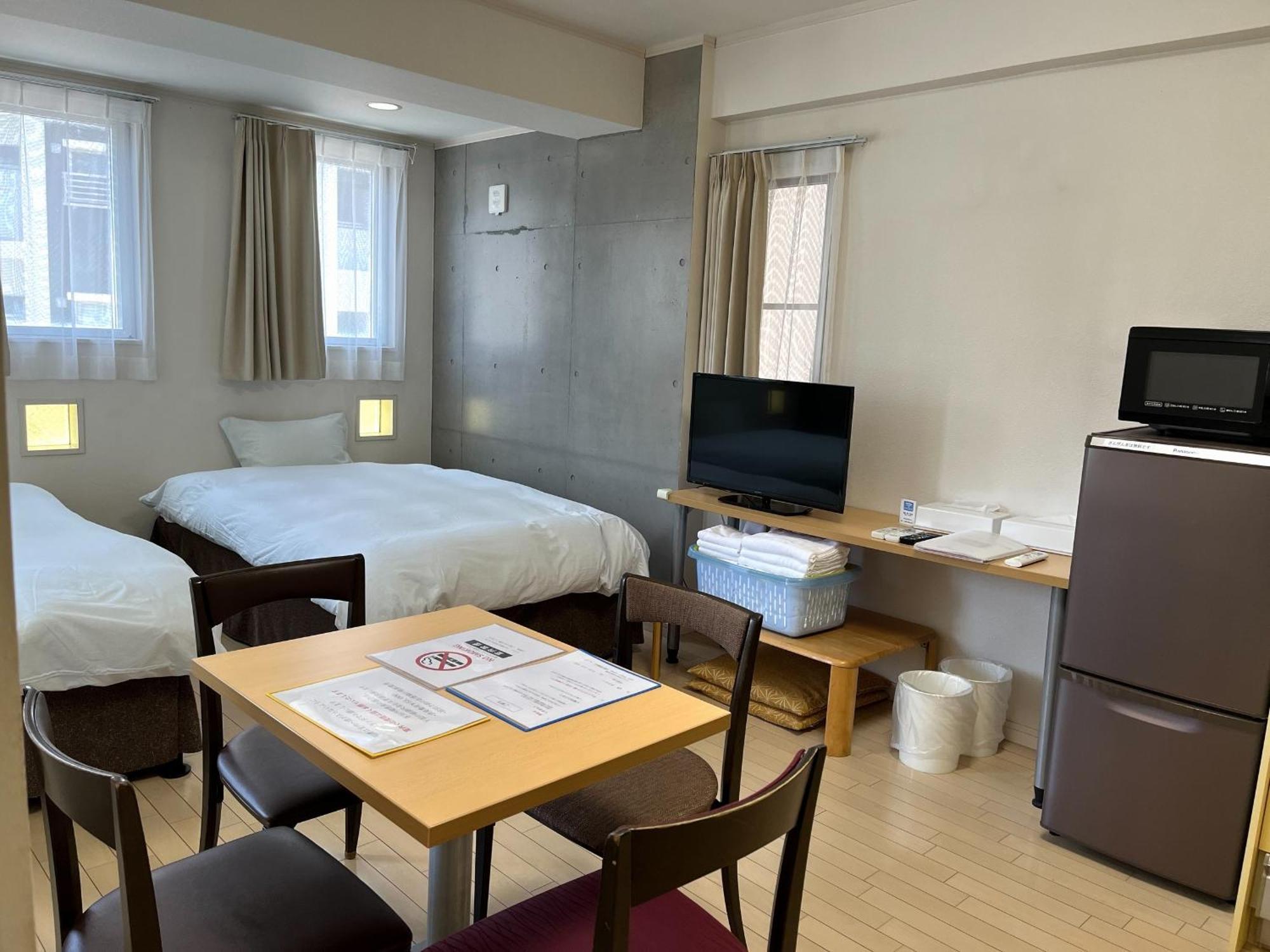 Across Omoromachi Naha Aparthotel Exterior foto